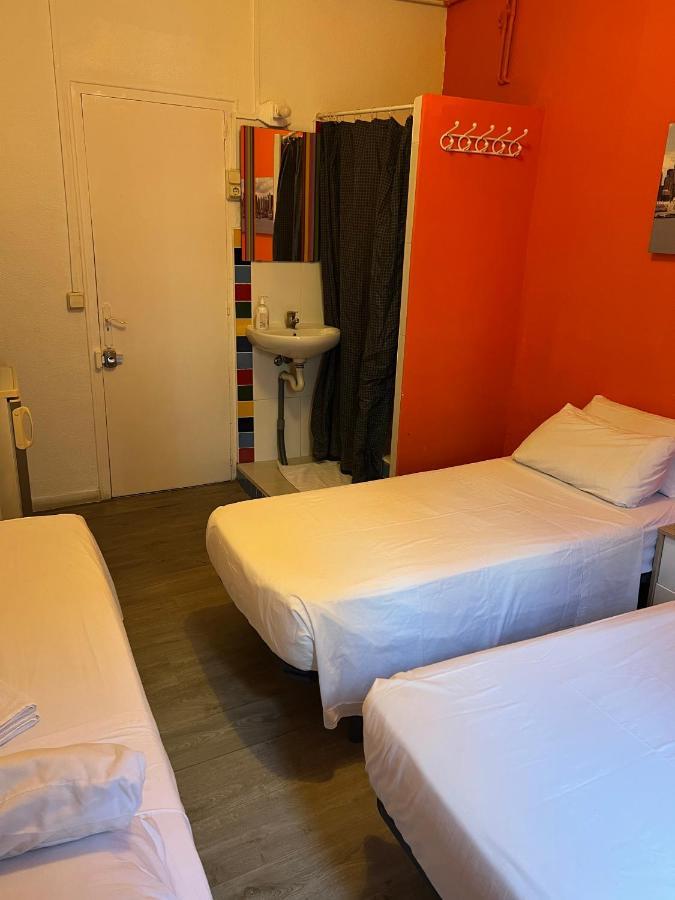 Pension Arosa Barcelona Bagian luar foto