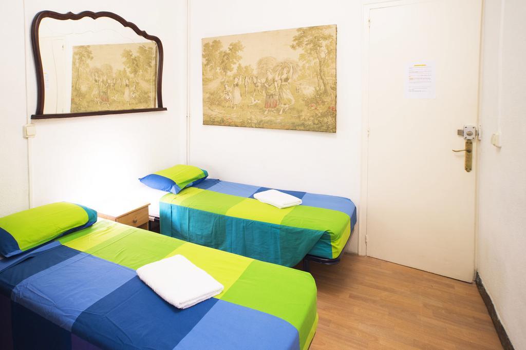 Pension Arosa Barcelona Bagian luar foto