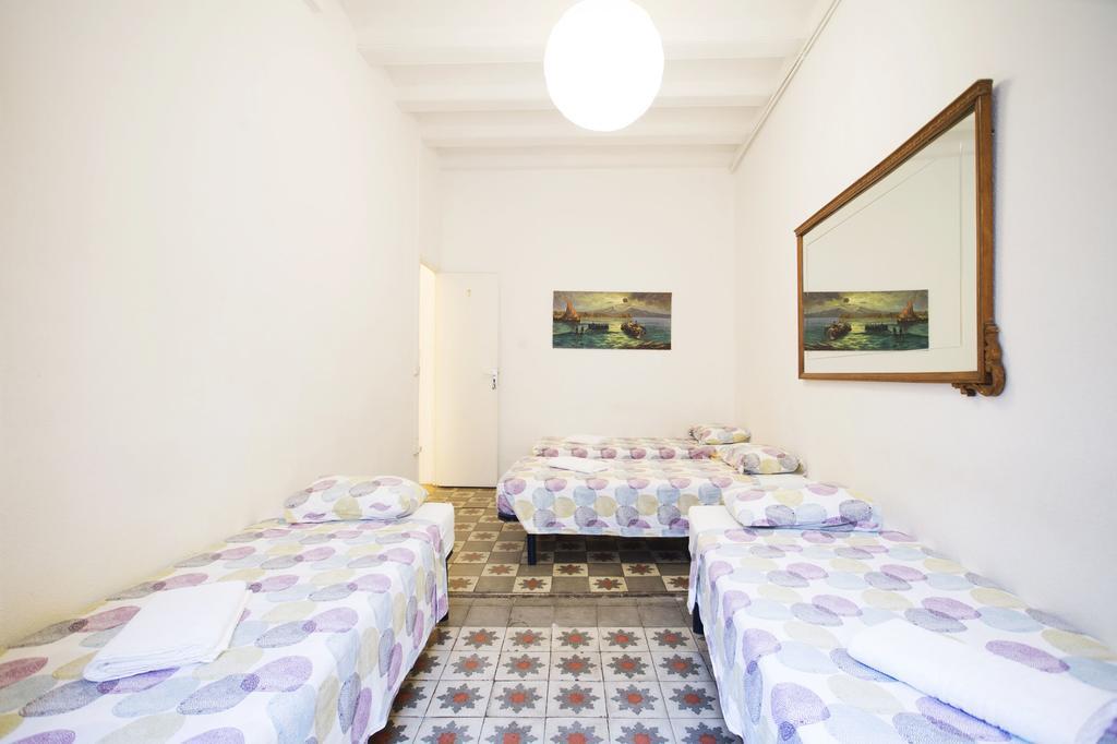 Pension Arosa Barcelona Bagian luar foto