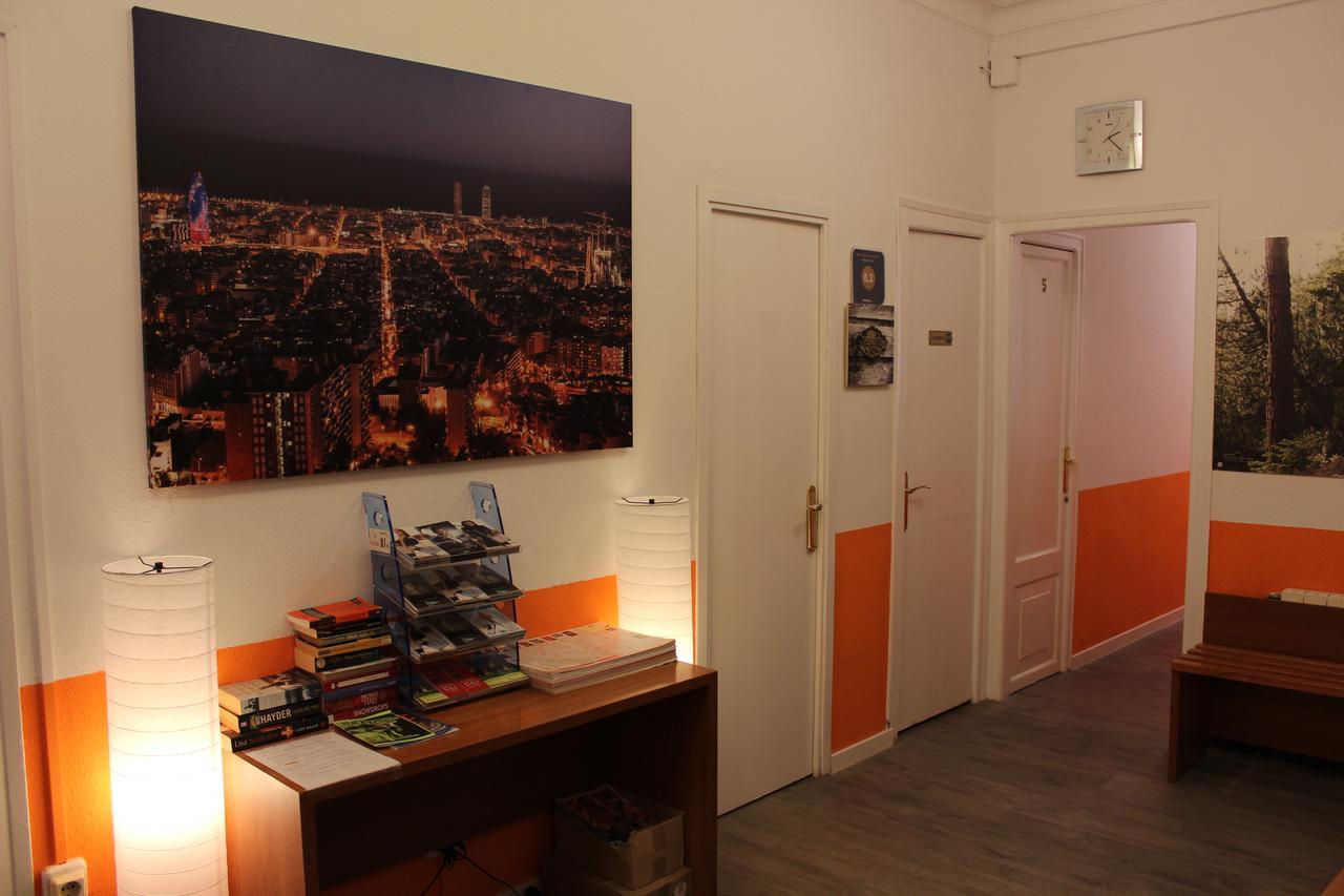 Pension Arosa Barcelona Bagian luar foto