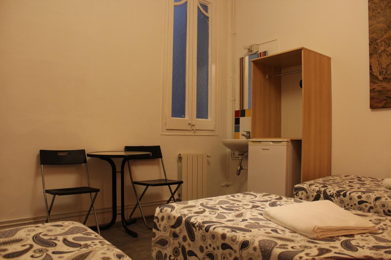 Pension Arosa Barcelona Ruang foto