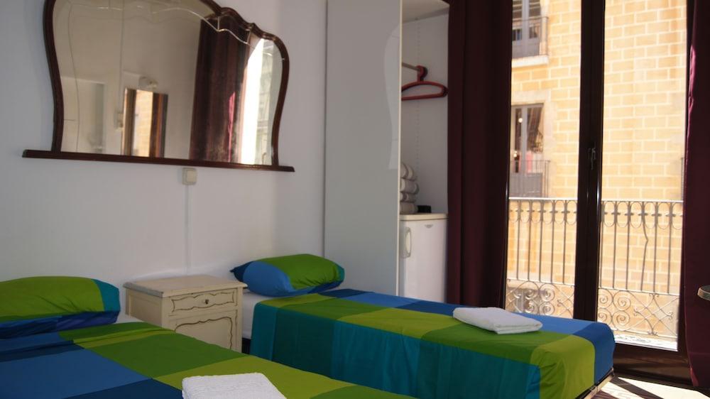 Pension Arosa Barcelona Bagian luar foto